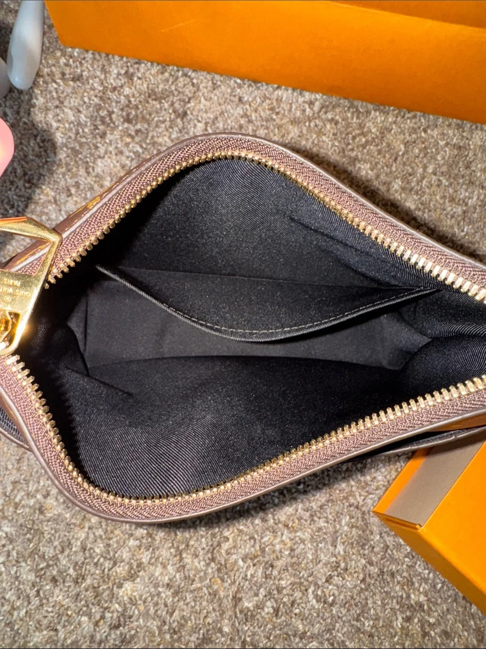 Louis Vuitton no shopping